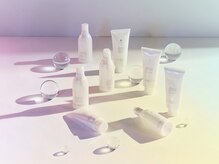 「髪の声を聞き、サイエンスの力で、実感できる美しさへ導く」　