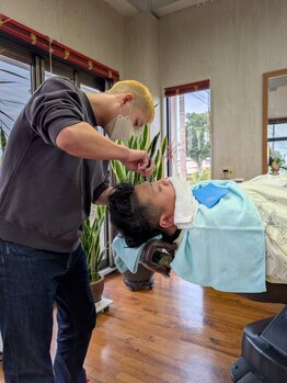 ダンボの写真/気づいたら眠ってしまう気持ちいいシェービング。お肌のトーンアップで印象アップが叶うスペシャルケアを。