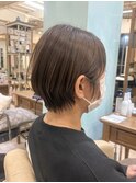 ショート髪型20代30代40代50代前髪ありショートボブグレージュ