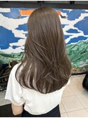 オリーブグレージュ×レイヤーカット