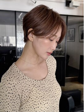 アビー(ABBEY) ショートショートボブショートヘア大人ショート耳掛けショート
