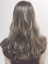 ラックスビー オオサカ  梅田茶屋町店(LUXBE OSAKA)&nbsp;外国人風グレージュヘア by AKI【LUXBE 大阪梅田茶屋町店】