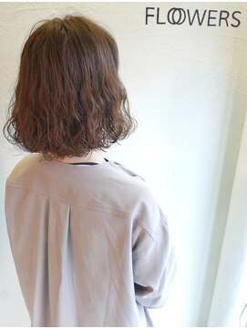 フラワーズビィーオーディー(FLOWERS BOD) 相性◎ウェーブパーマ×オーシャンアッシュ