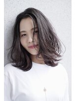 カイラ(KaiLa)&nbsp;ミディアムレイヤー　オススメのダークカラー