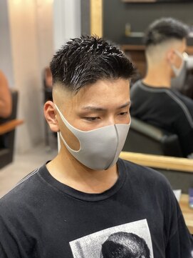 メンズ ラピス(Men's Lapis) フェード黒髪短髪