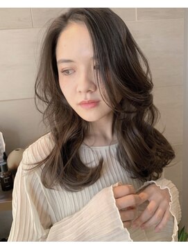 スリーバイキープ 尾山台(THREE by KEEP) 【THREEbyKEEP尾山台、関谷】愛され韓国風レイヤースタイル