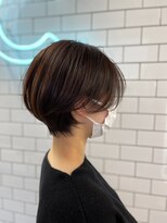 ヘアーシー(HAIR C,)&nbsp;［HAIR C shoichi］丸み可愛い耳かけショート