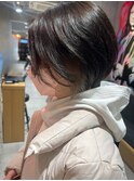 ショート × イヤリングカラー = 色気爆発大人かわいい