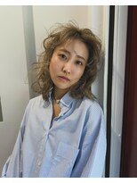 シイ(SIE)&nbsp;smoky beige