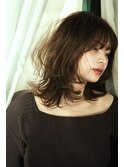 顔まわりに入れた韓国レイヤー♪