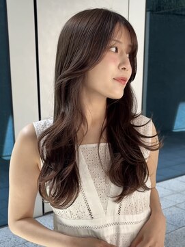 ローネス(LONESS) 韓国風/ロングレイヤー/レイヤーカット/ブラウンベージュ/艶髪