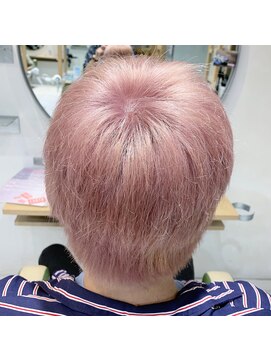 アルメリア 池袋(Arumeria) ピンクカラーハイブリーチメンズカラー10代20代