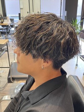 アール 厚木店(R) メッシュパーマ