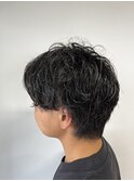無造作なのに清潔感。ゆるウェーブマッシュショート