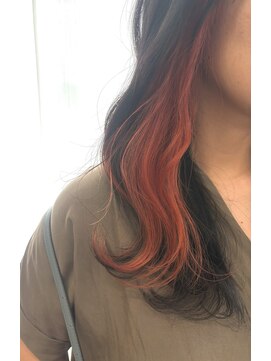 イヤリングカラー