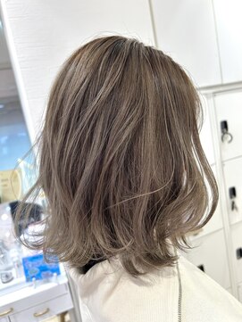 ケンジ 平塚 アネッタ(KENJE annetta) ミルクティーベージュ