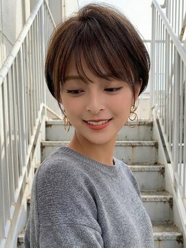 ローウェル(Rowel) ひし形ショート/ショートボブ/シースルーバング/小顔ショート