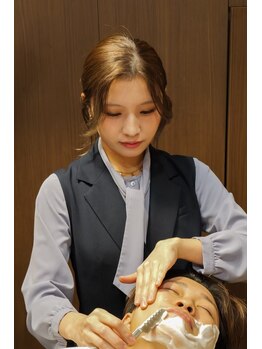 ヒロギンザ 銀座一丁目店(HIRO GINZA)の写真/【国内外43店舗/個室】理容室ならではの本格シェービング技術。清潔感UP*[銀座/銀座一丁目]