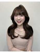 リリーワン 心斎橋(Lily Wong)&nbsp;本格韓国ヘア/くびれ巻き/レイヤーカット