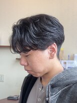 アリーム(Areem) フェザーパーマメンズパーマセンターパート高松