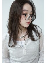 クレイン バイ パプスドコワフュール 宝塚中山寺(Crane by Pap'sde coiffeur)&nbsp;暗髪レイヤースタイル