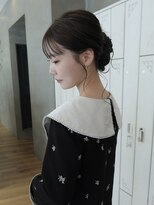 アトロ(Atoro)&nbsp;結婚式ヘアアレンジ/参列ヘア/オリーブカラー