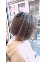 メルシー(Merci)&nbsp;【Ｍｅｒｃｉ】外国人風ミルクティーアッシュ