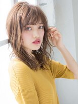 ヘアースペース モナ 清水店(HAIR SPACE Mona) ツヤ感フェザーバング/外国人風カラー/ バニラベージュ