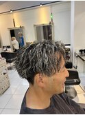 アップバングパーマ　ツイストスパイラルパーマ　メンズメッシュ