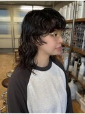 10代からオトナ女性まで似合う『マッシュウルフパーマ』