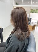 暖色ベージュ