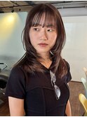 ミディアムレイヤーカットハッシュカットシャギーブラウンカラー