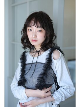 マグノリア(MAGNOLIA) 大きめSカールの甘めミディアムボブパーマ・・・SAKUYA