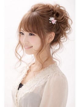 ヘアデザイン ヴォワール(hair & design voir)の写真/【ヘアセット￥3300】とびきり可愛いパーティースタイルならvoir☆ランキング常連なのも納得のクオリティ♪