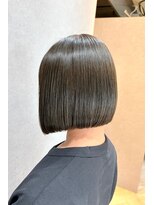 シーインフィニート 清澄白河 現代美術館MOT前店(C∞)&nbsp;【髪質改善ストレート】タッセルボブ/マットオリーブ