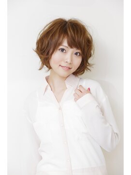 イスタ(isuta) 動きと柔らかさを変え備えたよくばりボブ♪