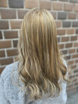 ケアル(Carel) ミルクティーベージュ