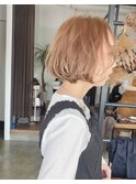 ミルクティーベージュのボブ