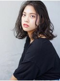 透明感のブルーバイオレットロブ