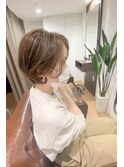 丸みショート×グレーベージュ【札幌大通り美容室trewa】