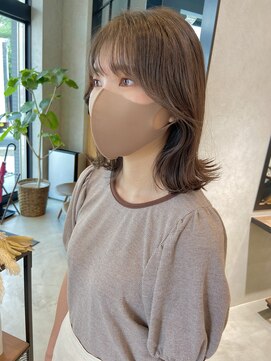 グロー 大宮(GLROW) 顔周りカット　おくれ毛　前髪　まろベージュ　haruhi【大宮】