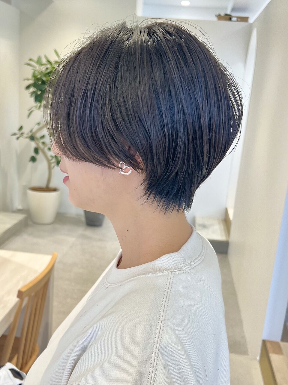 ショートボブ：L181907472｜エアー(Air)のヘアスタイル