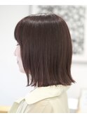 外ハネ艶々ボブ