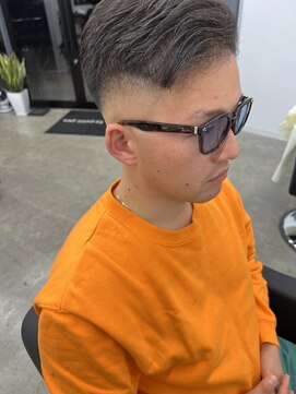 ラッドバイプティパ(rad...by petit-pas) スキンフェード/水戸フェード/七三分け