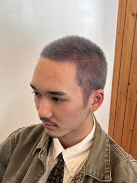 バヤカヘアーデザイン(BAYAKAhairdesign) グレイシルバー