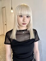 アトリエ ポルト(atelier porto)&nbsp;【 porto神戸 】ブリーチリタッチのみで作るホワイトブロンド :)