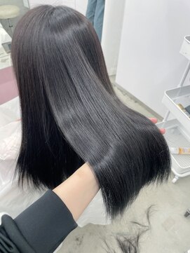 エヌアイ オモテサンドウ(ni omotesando) ラベンダーグレージュ/透明感暗髪/ダークグレージュ 上野