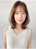 小顔似合わせカットウェーブミディアムメルティカラーa