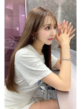 ランズ(LANDS) シールエクステ 顔まわりレイヤーカット 【韓国ヘア 大阪 梅田】