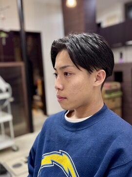 ジギースタンダード(JiggyStandard) センターパート ツーブロック